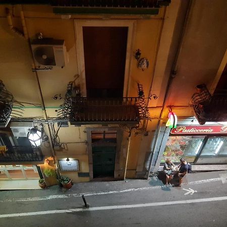 Centrale appartamento Taormina Esterno foto